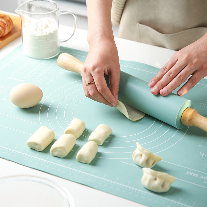 GripPlus Rolling Pin & Expansive Baking Mat